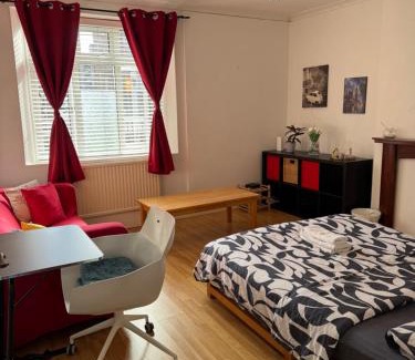 Tulse Hill Casa | Happy Homestay London