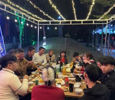 Ngoi Tu Hotel | Happy House Homestay
