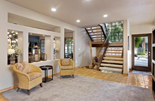 Camelback East Casa | Happy Roadrunner VRBOs 2023 Vacation Home of the Year
