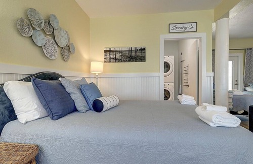 Port Aransas Casa | Happy Starfish Lcv36 3 Bedroom Home by Redawning