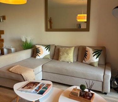 Orient Bay Apartamento | Happy studio Orient bay Palm court Residence
