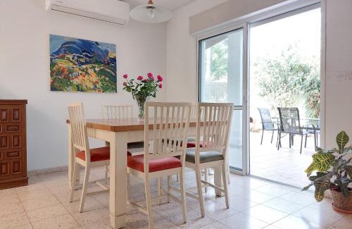 Zikhron Ya'aqov Villa | Happy Vacation House