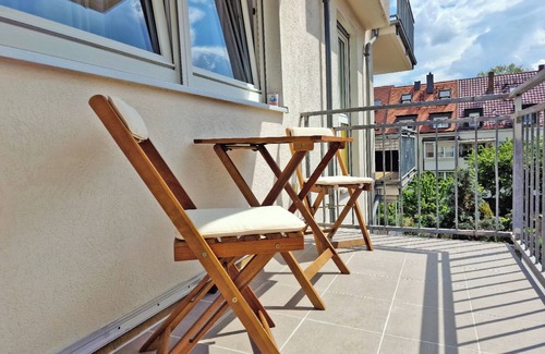 Wahren Apartamento | Happyside Brightlines - Parkplatz - Nespresso-wlan