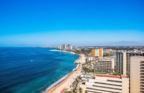 Las Glorias Hotel | Harbor 171 TN 2110