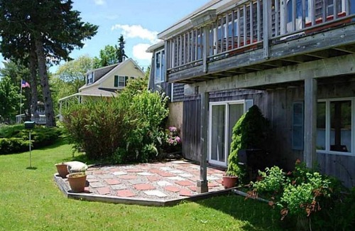 Round Pond Casa | Harbor Edge: Shorefront home in Round Pond with spectacular ocean views & access