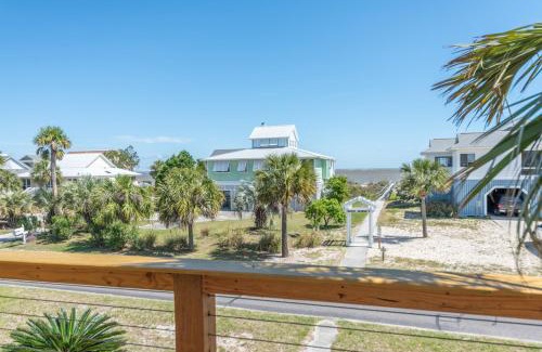 Beachwalk Casa | Harbor Haven - Right across from Beach Access