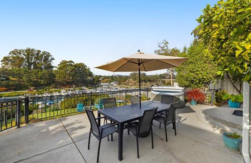 Eastside Santa Cruz Casa | Harbor Haven