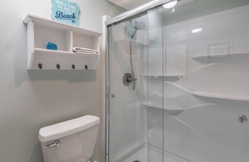 Beachwalk Casa | Harbor Island M118