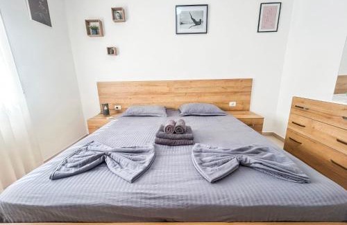 Durres Apartamento | Harbor Light Suites