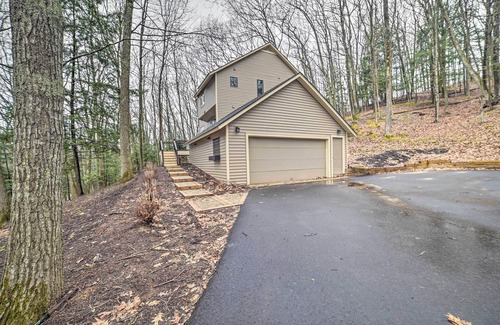 Birchwood Farms Cabaña | Harbor Springs Retreat ~ 5 Mi to Downtown & Beach!