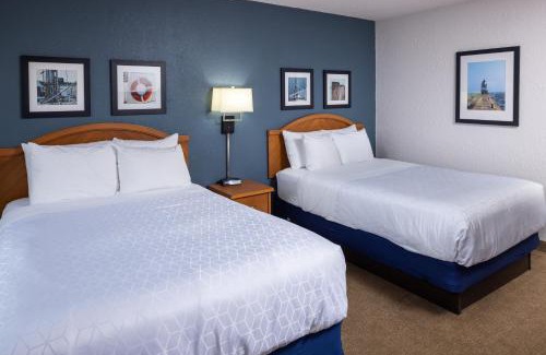 Manitowoc Hotel | Harbor Town Inn, BW Signature Collection