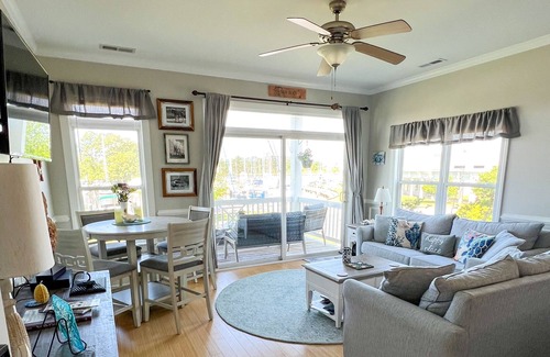 Fairfield Harbour Casa | Harbor View by Salty Sweet Retreats: Majestic Marina Front Townhome 3 Story Deck