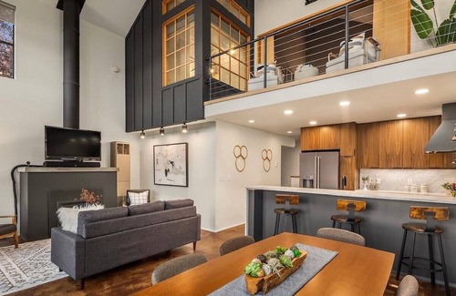 Langley Casa | Harbor View House