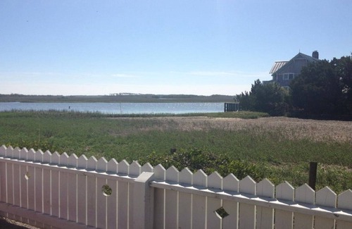 Bald Head Island Casa | Harbor Village Home en Bald Head Island, cerca de todo, con una vista espectacular