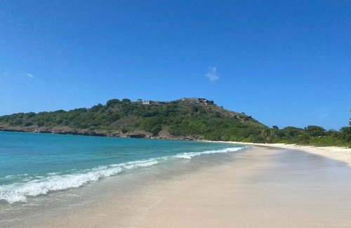 Jolly Harbour Villa | Harbour Breeze