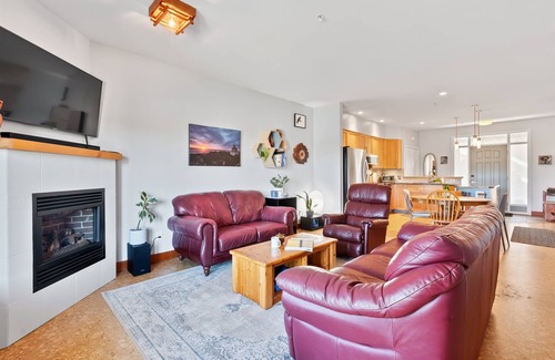 Ucluelet Condominio | Harbour Hideaway I Waterfront I Marina I BBQ