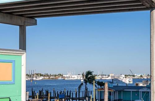 Fort Myers Beach Apartamento | Harbour House at the Inn 209