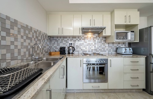 Hermanus City-Centre Hotel | Harbour House Hotel