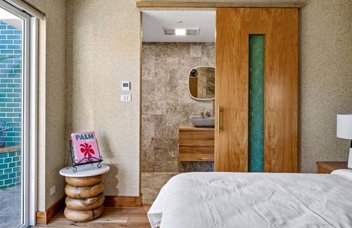 Wickham Casa | 'Harbour Lights' Iconic Maritime-inspired Living