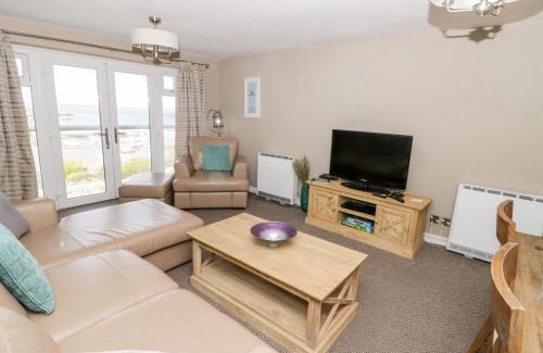 Cemaes Bay Apartamento | Harbour View