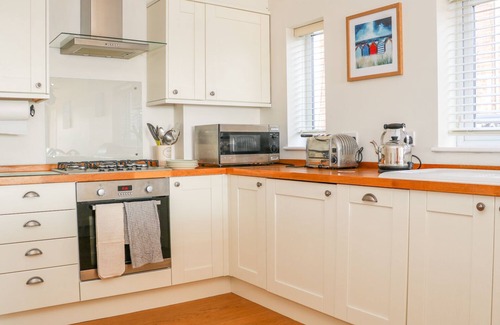 Christchurch Cabaña | VISTA DEL PUERTO, MUDEFORD, admite mascotas en Christchurch, Ref 1006623