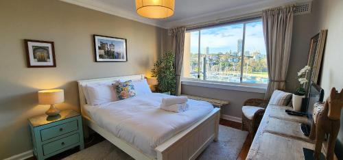 Elizabeth Bay Apartamento | Harbourfront Bliss - 2 bedrooms, parking, balcony