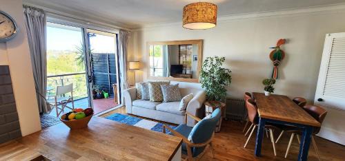 Elizabeth Bay Apartamento | Harbourfront Bliss - 2 bedrooms, parking, balcony