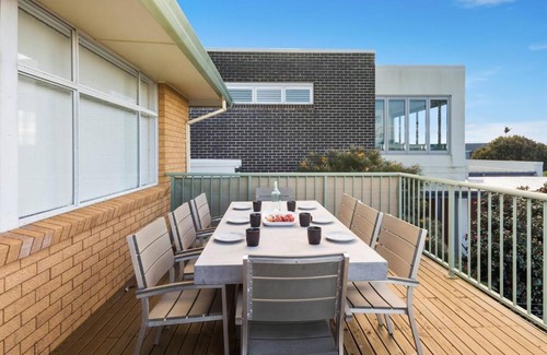 Shellharbour Casa | Harbourview Escape - Serene Shellharbour Family Stay