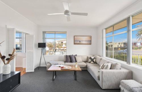Shellharbour Casa | Harbourview Escape - Serene Shellharbour Family Stay