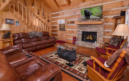 Sevierville Villa | Hard to Leave