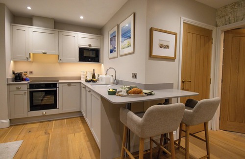 Crosthwaite Cabaña | HARDRIGGS BANK COTTAGE, pet friendly, with a garden in Windermere