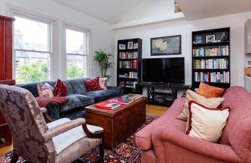 East Putney Apartamento | Harmonious Fusion, by Veeve