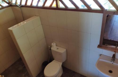 Pulau Kadidi Complejo | Harmony Bay Resort and Dive Center