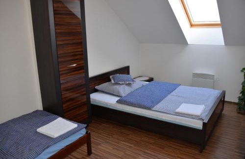 Hradec Kralove Casa | Harmony Hall