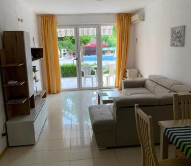 Osenovo Apartamento | Harmony Hills Tomovi Apartment H15