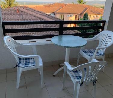 Osenovo Apartamento | Harmony Hills Tomovi Apartment K32