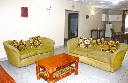Kololi Apartamento | Harmony House Apartments
