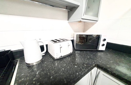 Penge Apartamento | Harmony House – Easy Access to Central London 2 Bedrooms & Spacious Living Room