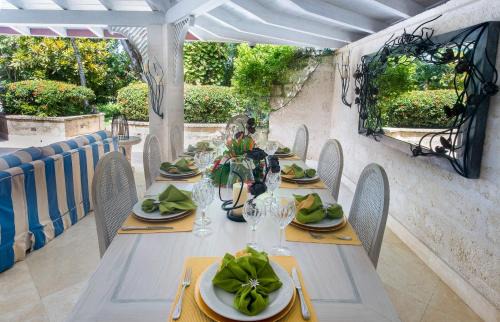 Gibbs Bay Villa | Harmony House villa
