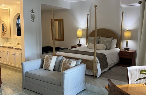 Rodney Bay Hotel | Harmony Marina Suites