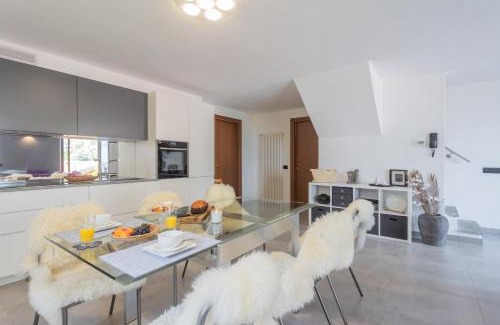 Argegno Apartamento | Harmony on the Lake by Rent All Como