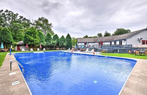 Lake Harmony Casa | Harmony Ridge by AvantStay Fireplace Large Deck Forest Views