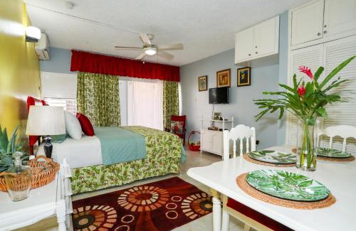 Tower Isle Apartamento | Harmony Studio - Chrisanns Beach Resort Apt 18