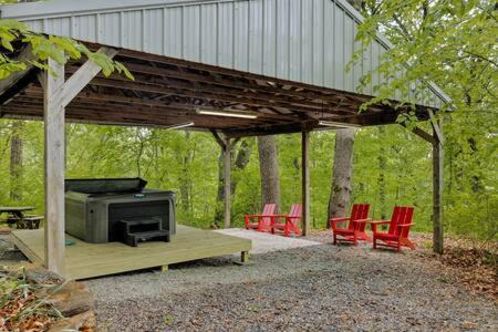 Kabletown Casa | Harpers Ferry Cottage Hot Tub, WiFi, Dog-Friendly