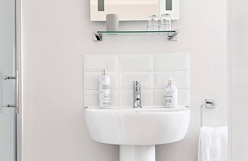 Clearbrook Casa | Harrabeer Country House