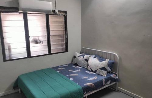 Balok Casa | Harraz Homestay Gebeng OnlyMuslim