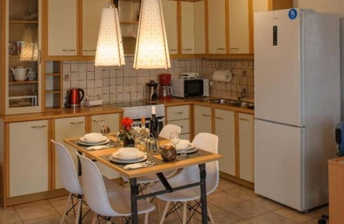 Paralias Apartamento | Harris elegant house superb sea view near airport