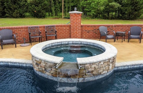 Tougaloo Casa | Harris Estates is a secluded, peaceful property in Clinton School District.