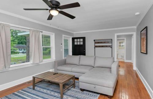 Forest Acres Casa | Harrison Patio Haven 2BR 1BA