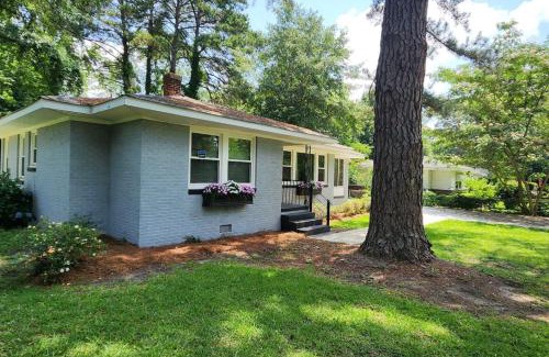 Forest Acres Casa | Harrison Patio Haven 2BR 1BA